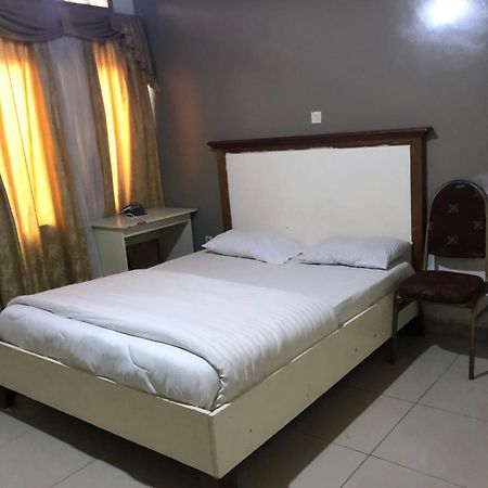 K&G Hotel Rwanda Кигали Экстерьер фото