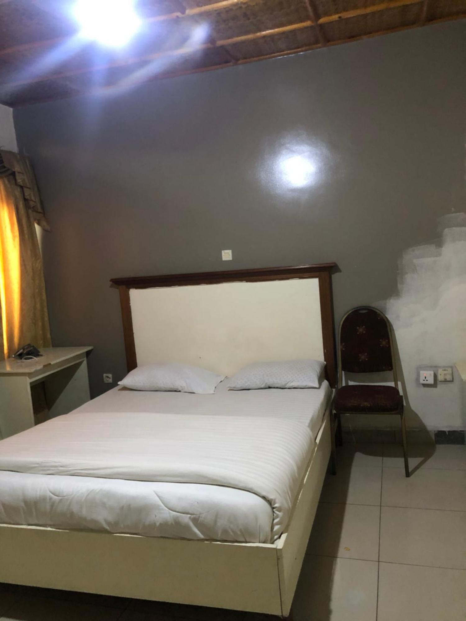 K&G Hotel Rwanda Кигали Экстерьер фото